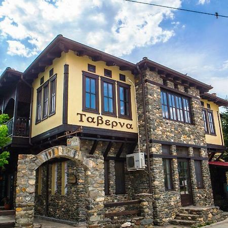 Oikoperiigitis Hotel Керкини Екстериор снимка