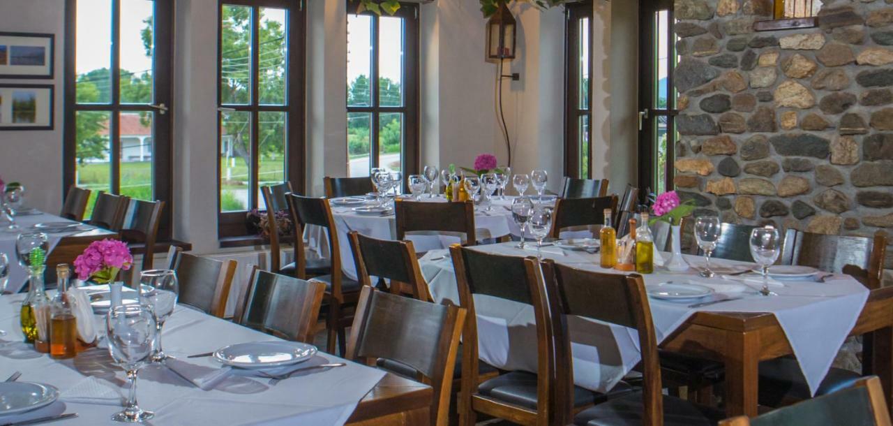Oikoperiigitis Hotel Керкини Екстериор снимка