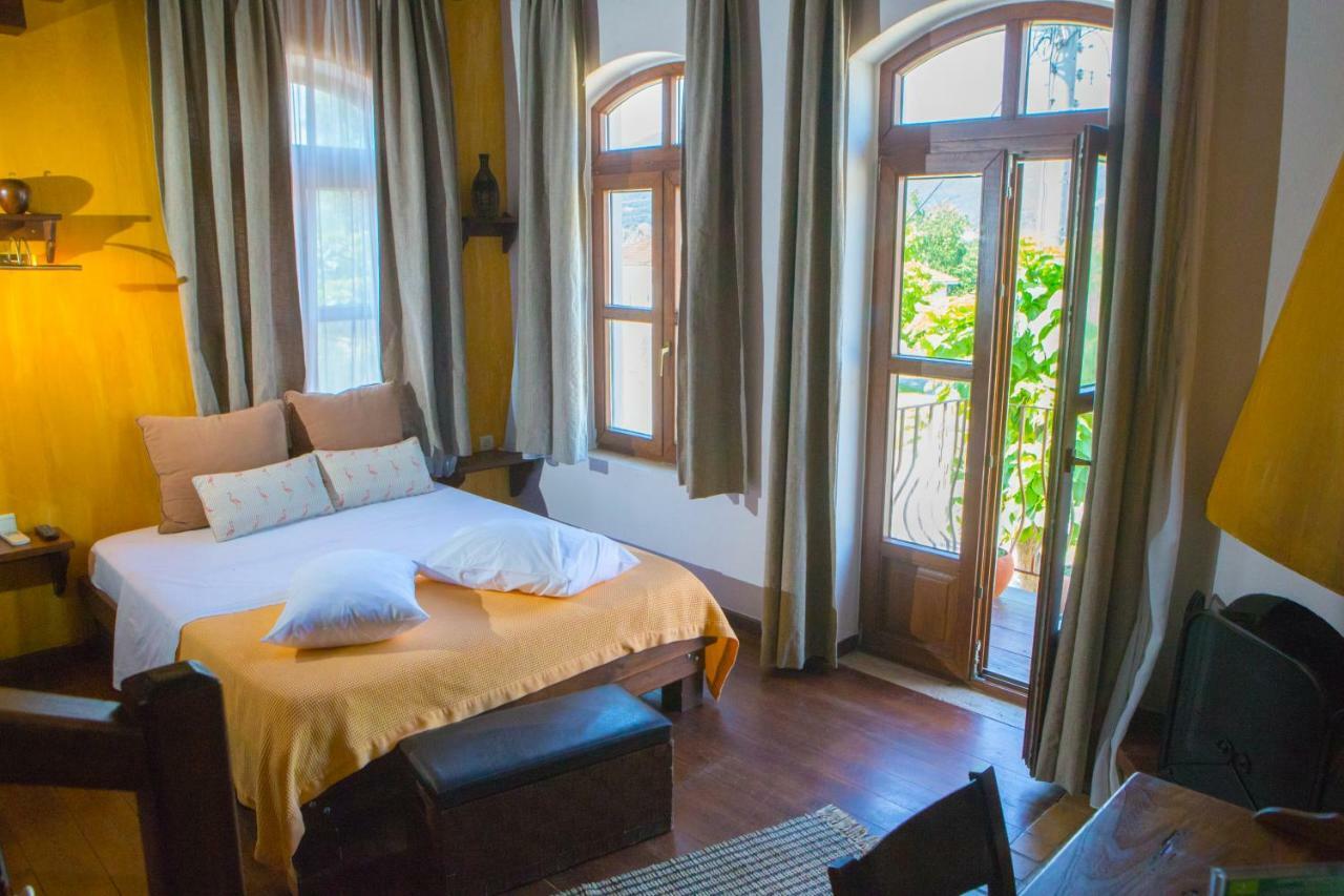 Oikoperiigitis Hotel Керкини Екстериор снимка