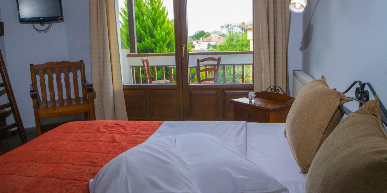 Oikoperiigitis Hotel Керкини Екстериор снимка
